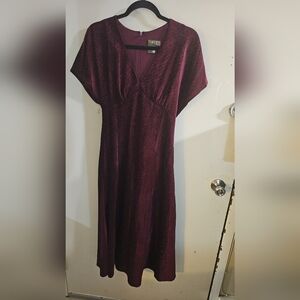 Brand: Taylor, Size: 6, Color: Burgundy
